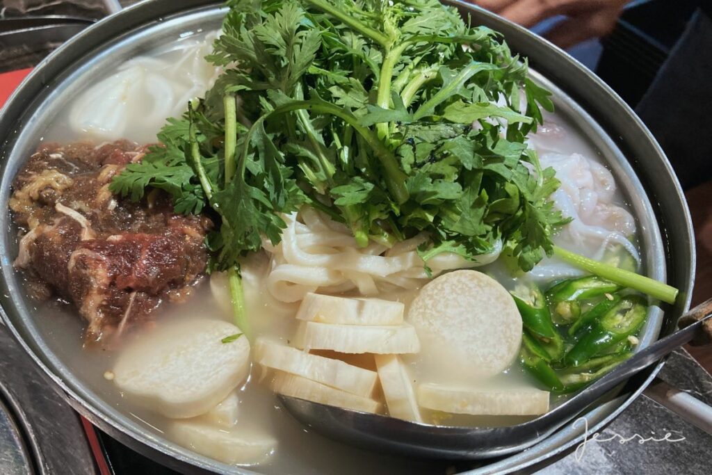 韓食堂-牛章鍋
