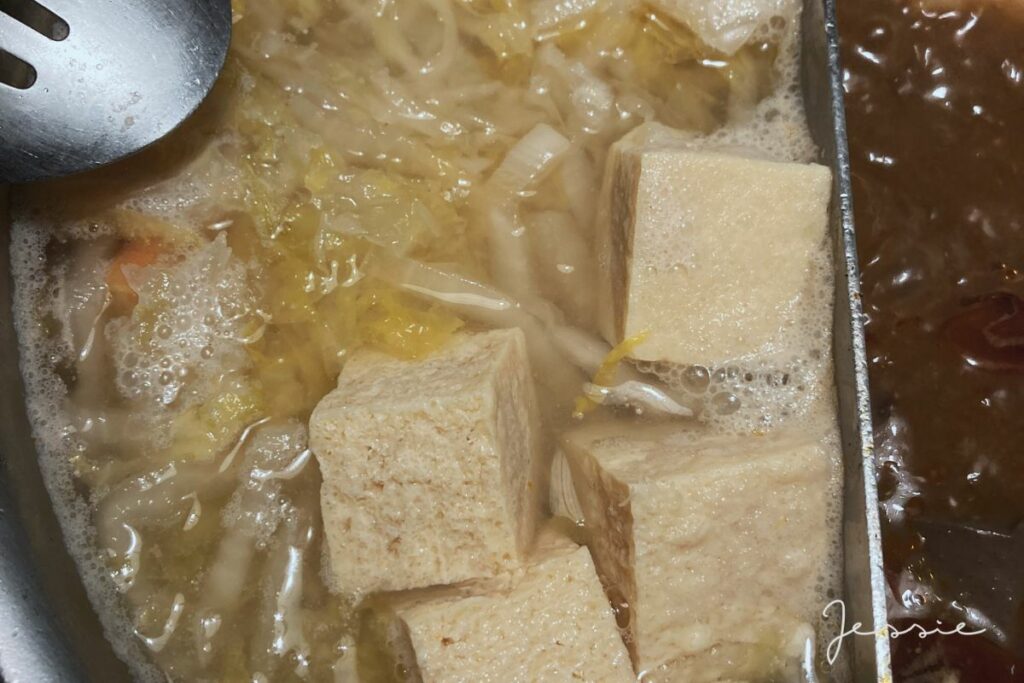 鼎王麻辣鍋－酸菜白肉鍋